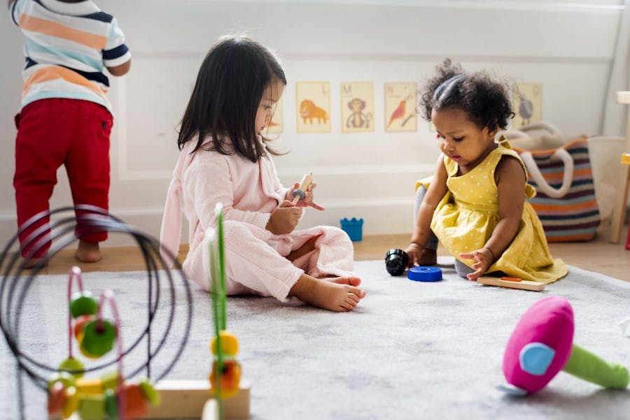 Top 3 Things to Know When Choosing an In-Home Daycare